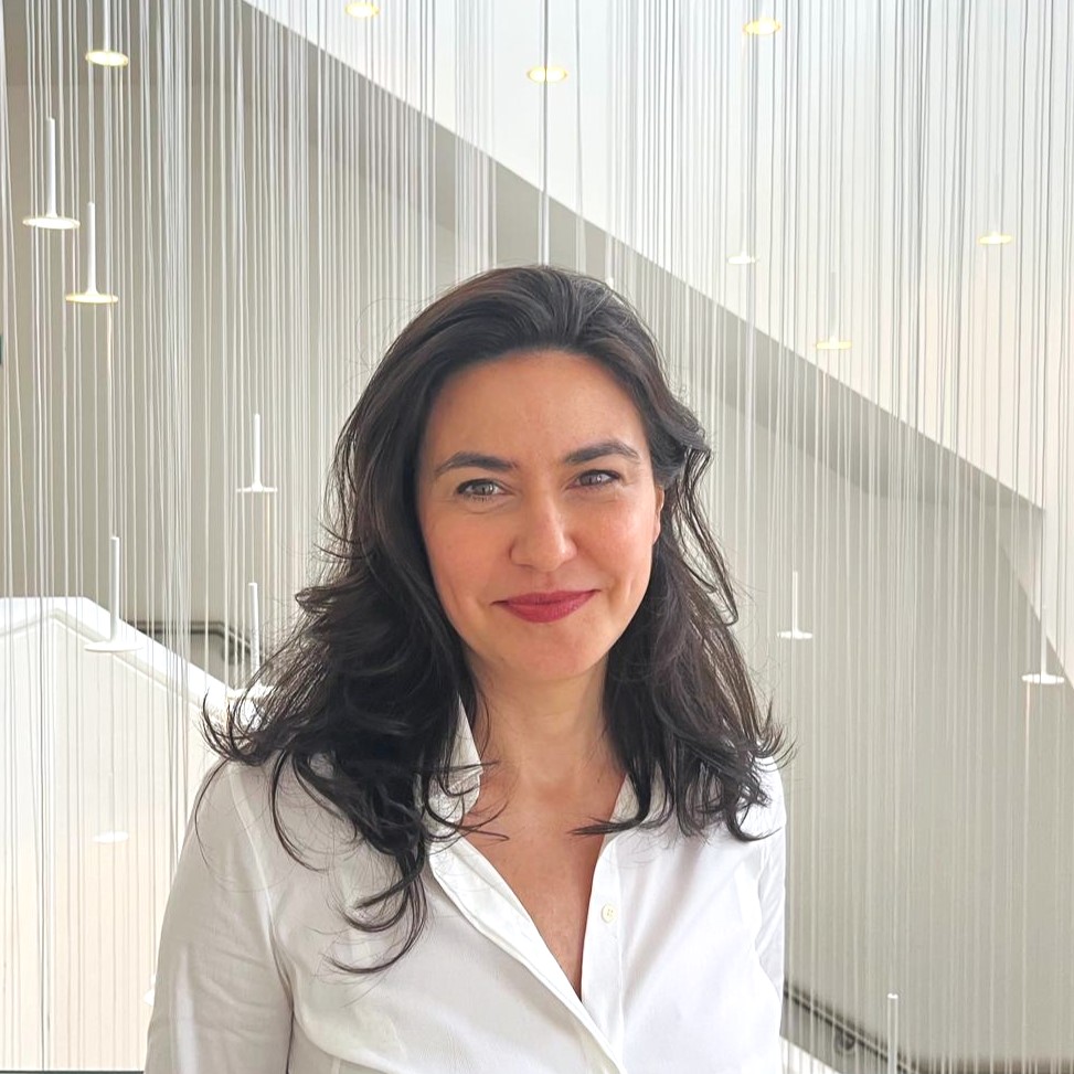 Cristiana Spataru Headshot Feb 24